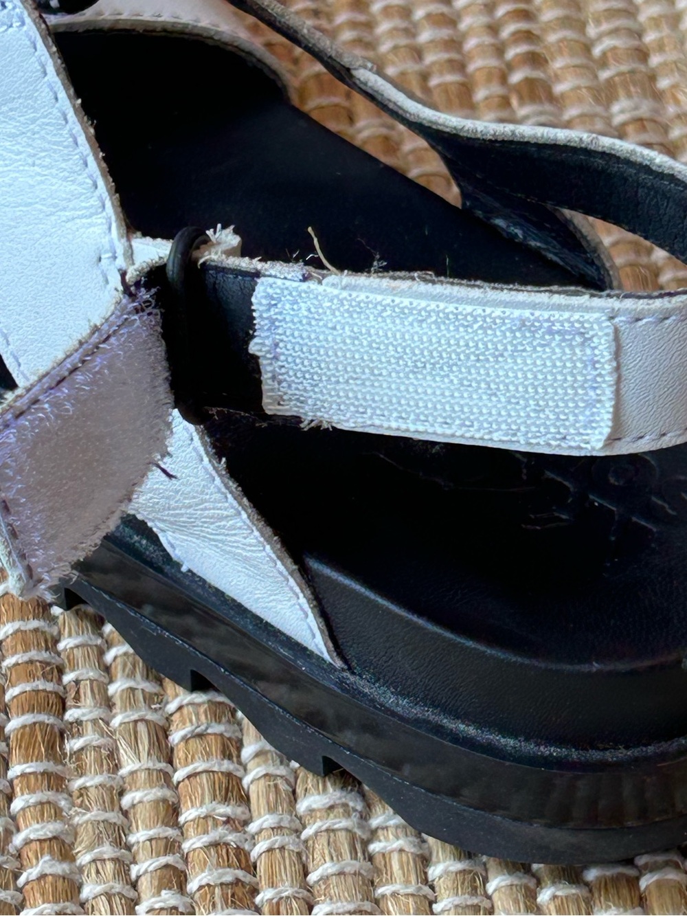 SOREL s7.5 White Leather Lace-Up Sport Sandals-Look NEW! Secure slingback- - Picture 10 of 10